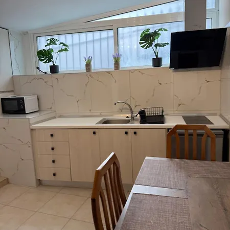 Nostra Family House * 卡瓦拉